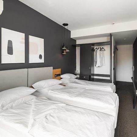 Park Hotel Tesalonika Bagian luar foto