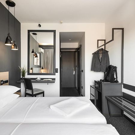 Park Hotel Tesalonika Bagian luar foto