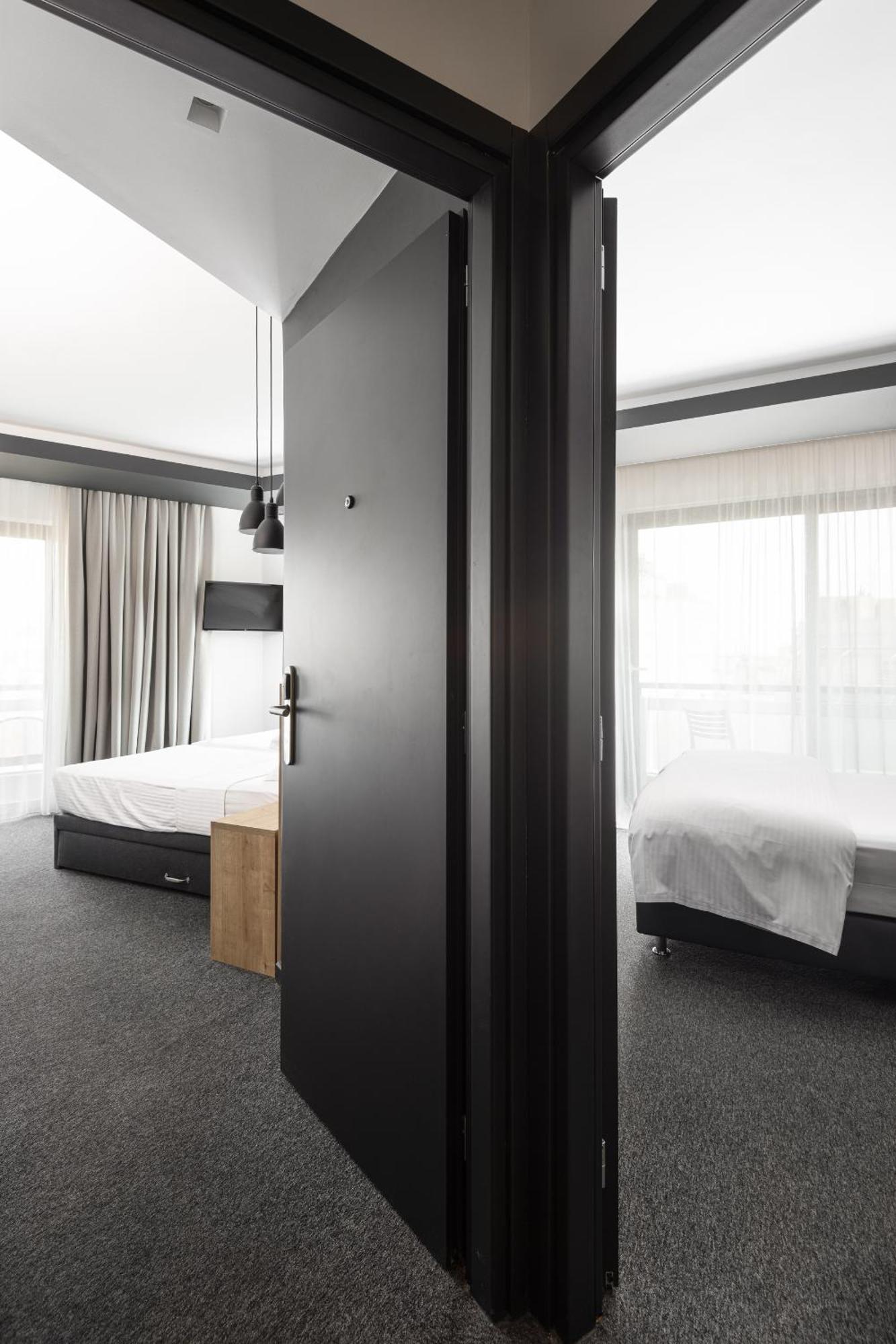 Park Hotel Tesalonika Bagian luar foto