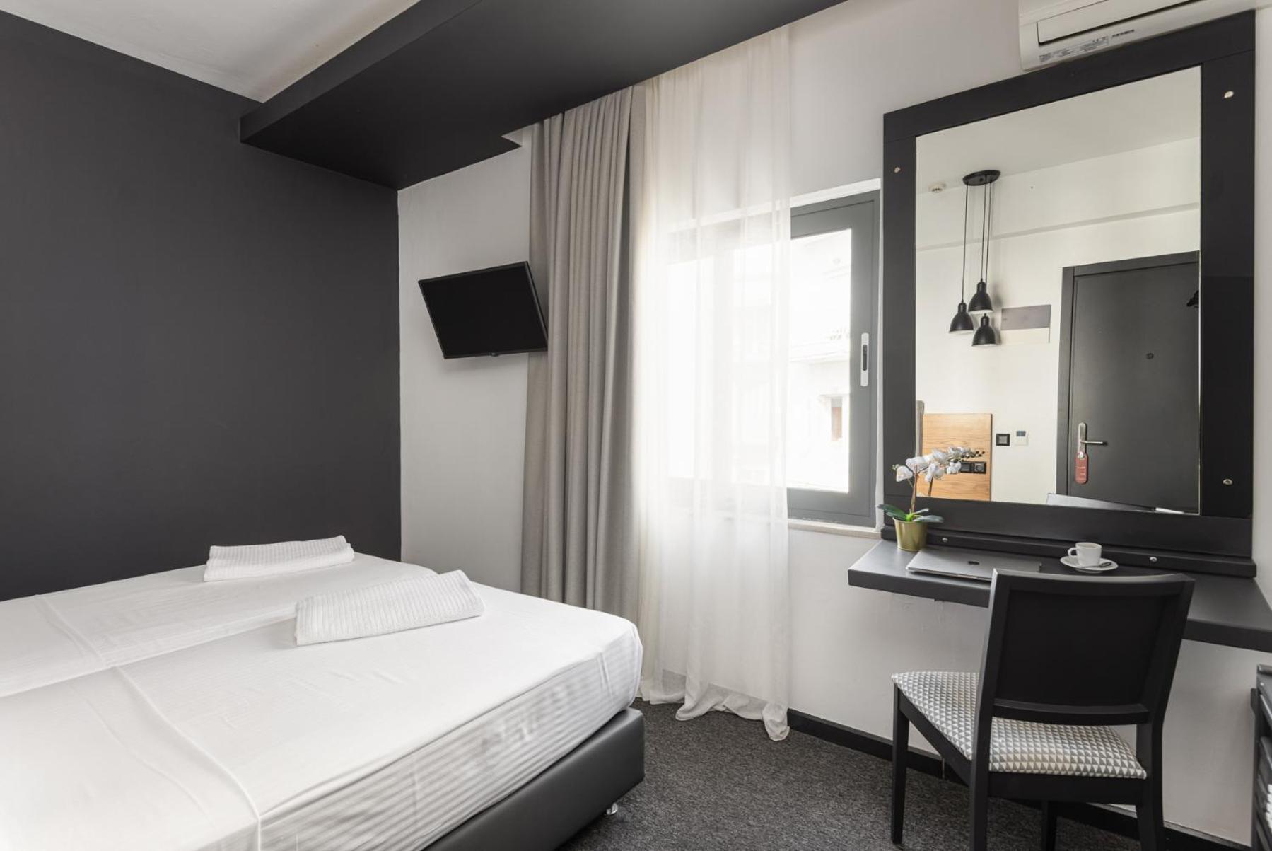 Park Hotel Tesalonika Bagian luar foto