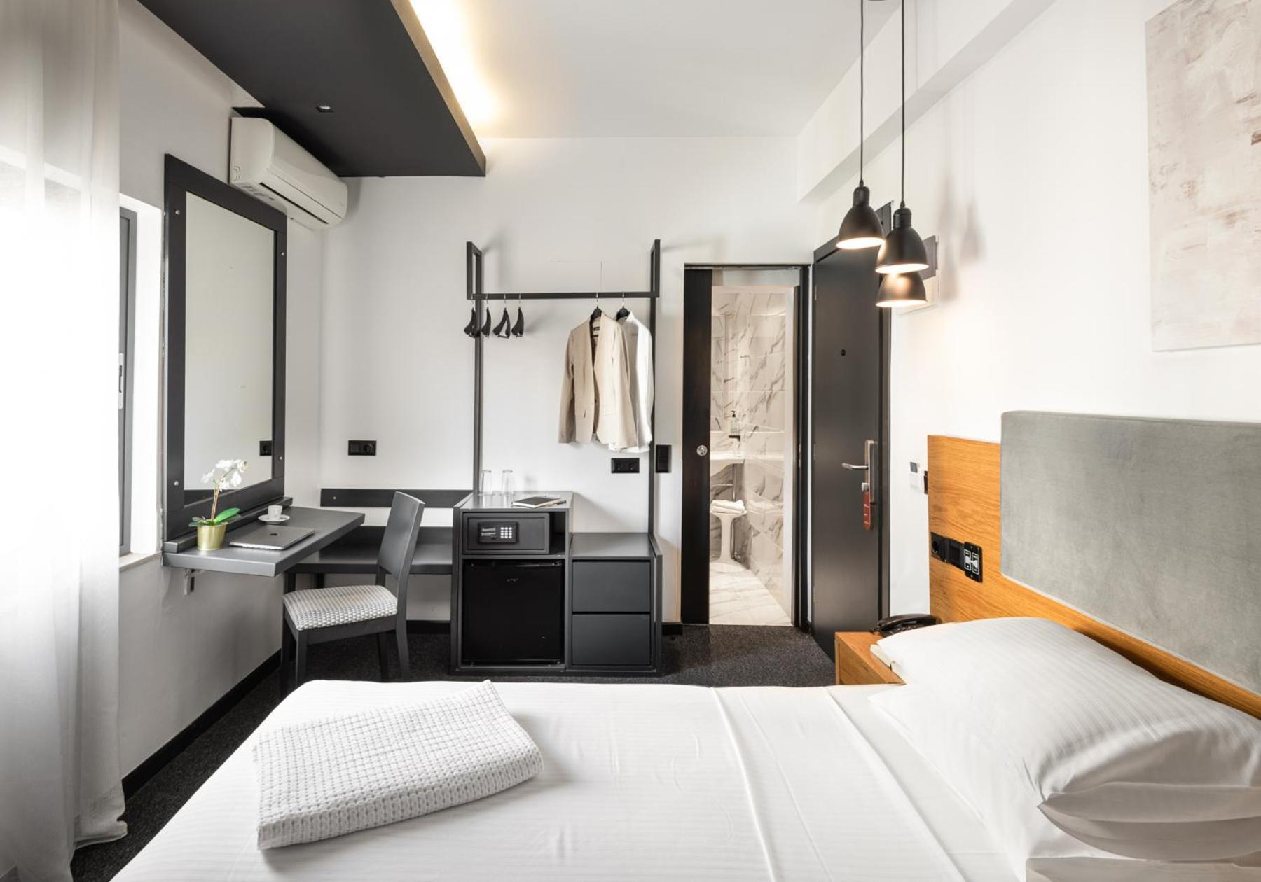 Park Hotel Tesalonika Bagian luar foto