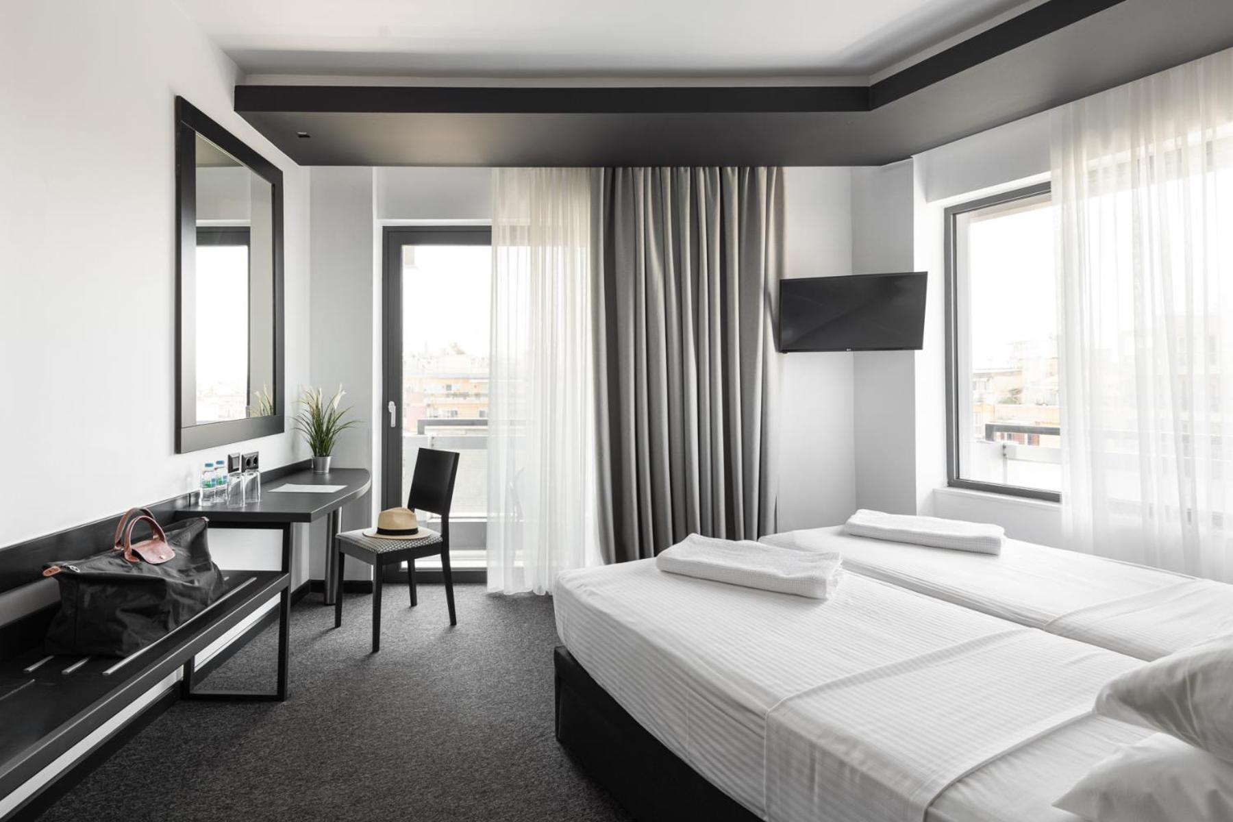 Park Hotel Tesalonika Bagian luar foto